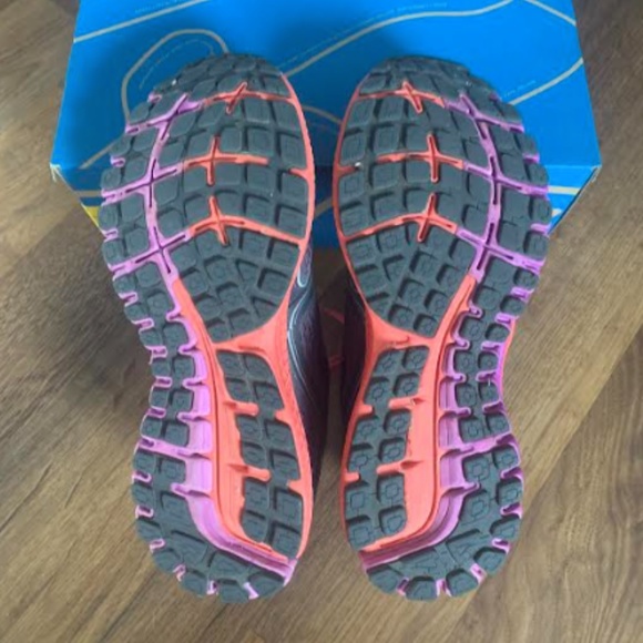 Brooks Ghost 8 Running Shoes - Picture 11 of 12